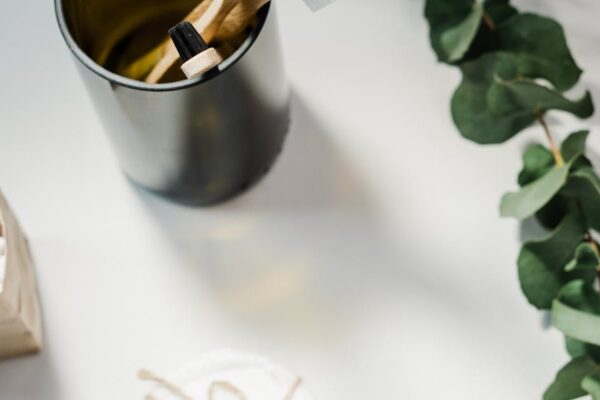 Top view of zero waste bathroom products promoting sustainability and hygiene.